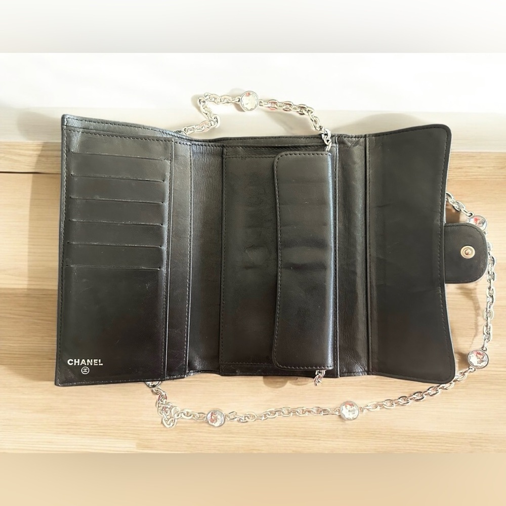 24 hr sale Chanel  Lambskin Classic Flap Wallet with coa box unbranded chain - Picture 3 of 14